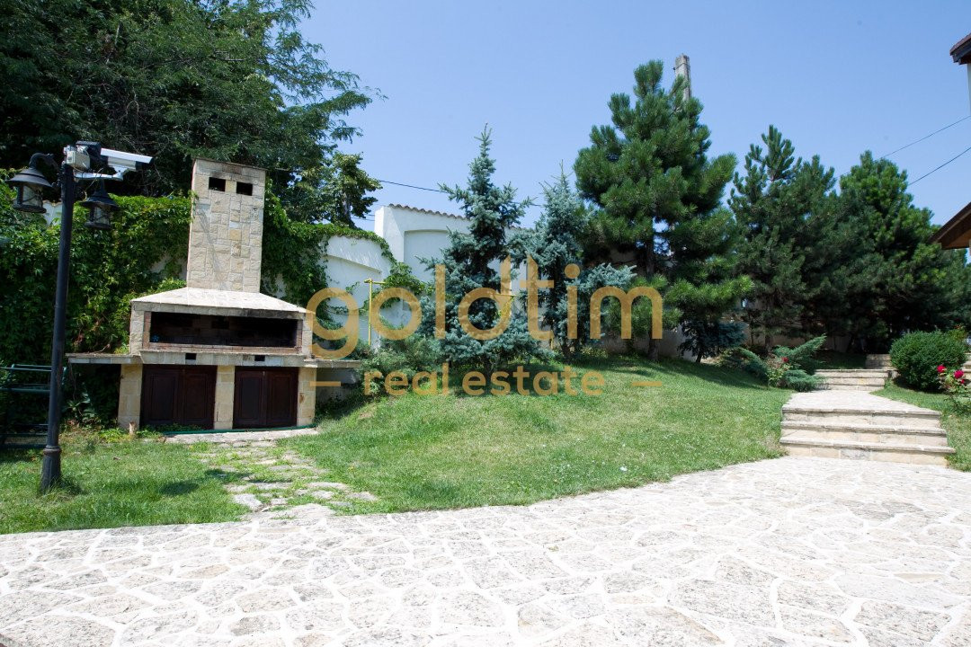 VILA INDIVIDUALA LUX/DESIGN MEDITERANIAN/IESIRE LA LACUL SNAGOV 90M/CURTE 3000MP