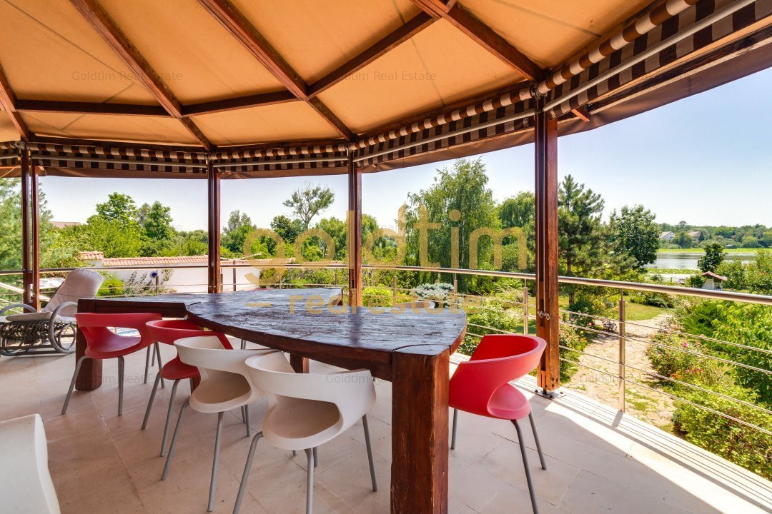 VILA INDIVIDUALA CU DESCHIDERE LA LAC/PISCINA/CURTE 4000MP/TEREN TENIS/IZVORANI