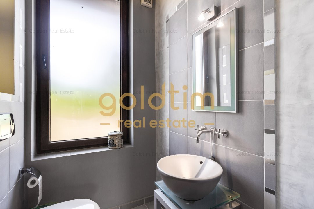 VILA INDIVIDUALA CU DESCHIDERE LA LAC/PISCINA/CURTE 4000MP/TEREN TENIS/IZVORANI