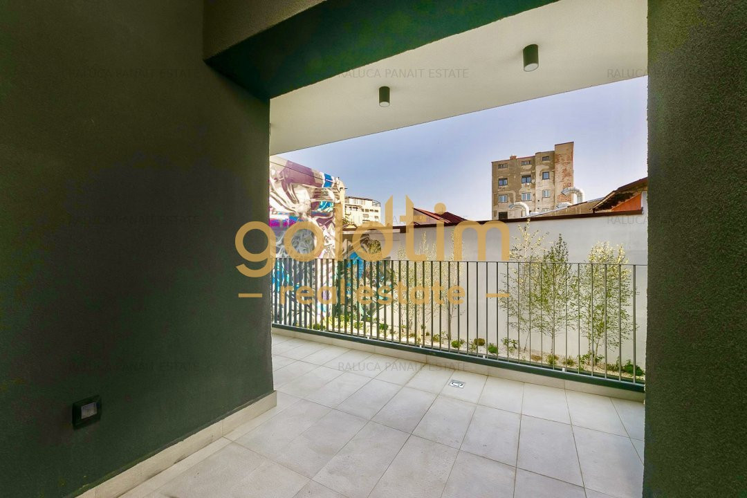 NEW/ FIRST RENT/ PARKING