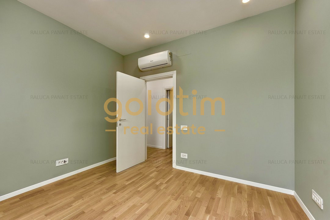 NEW/ FIRST RENT/ PARKING