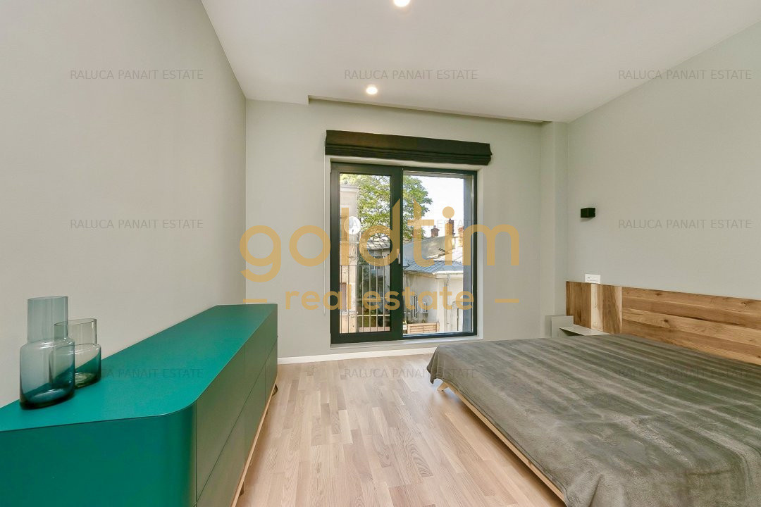 NEW/ FIRST RENT/ PARKING