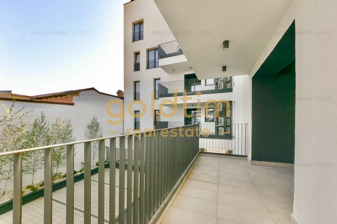 NEW/ FIRST RENT/ PARKING