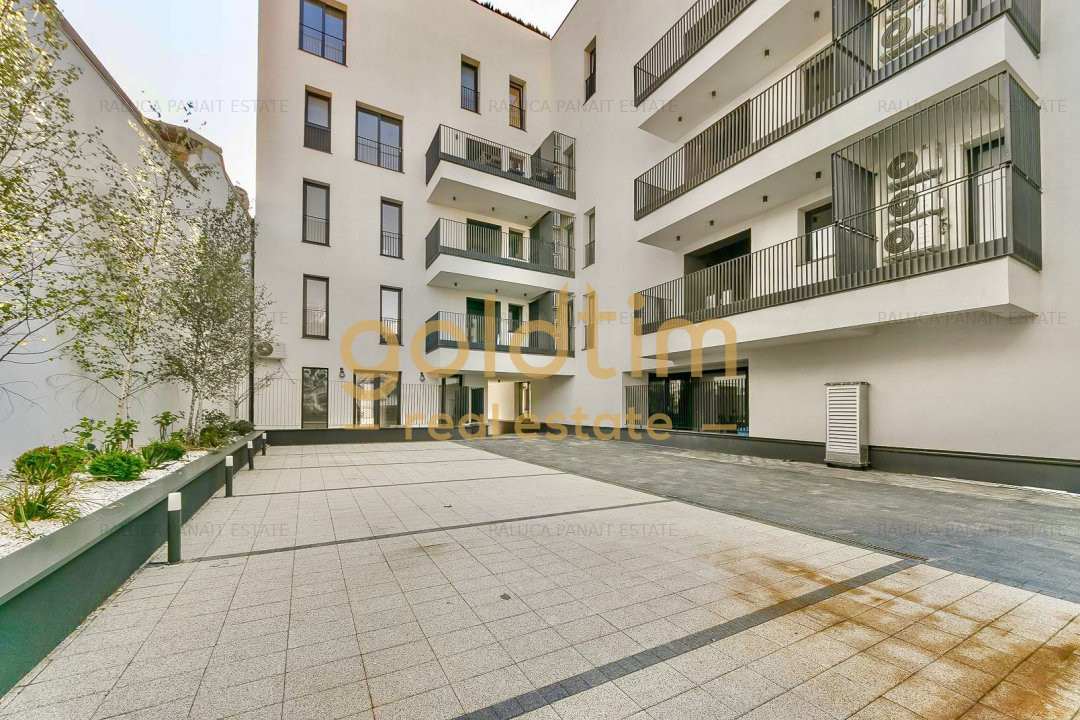 NEW/ FIRST RENT/ PARKING