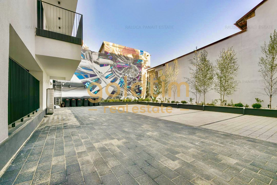 NEW/ FIRST RENT/ PARKING