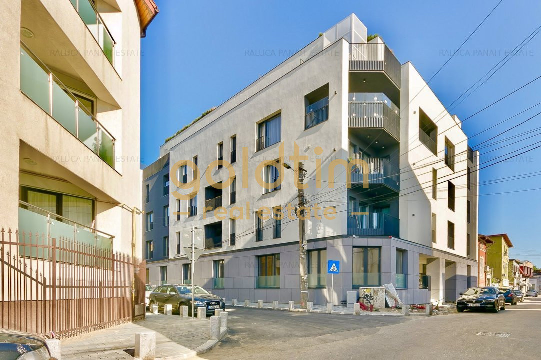 NEW/ FIRST RENT/ PARKING