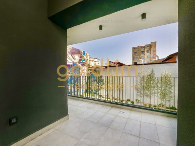 NEW/ FIRST RENT/ PARKING