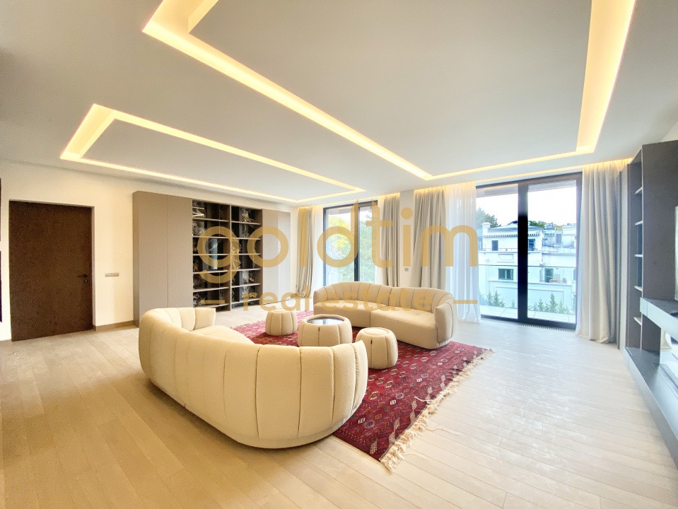 APARTAMENT IMPRESIONANT/EXCLUSIVIST/COMPLEX BOUTIQUE/CAMERA PERSONAL/KISELEFF