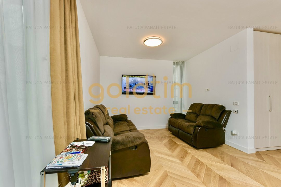 NEW//FIRST RENT//PARKING/PARK VIEW