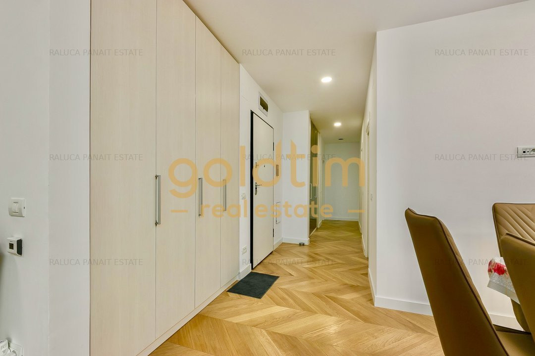 NEW//FIRST RENT//PARKING/PARK VIEW