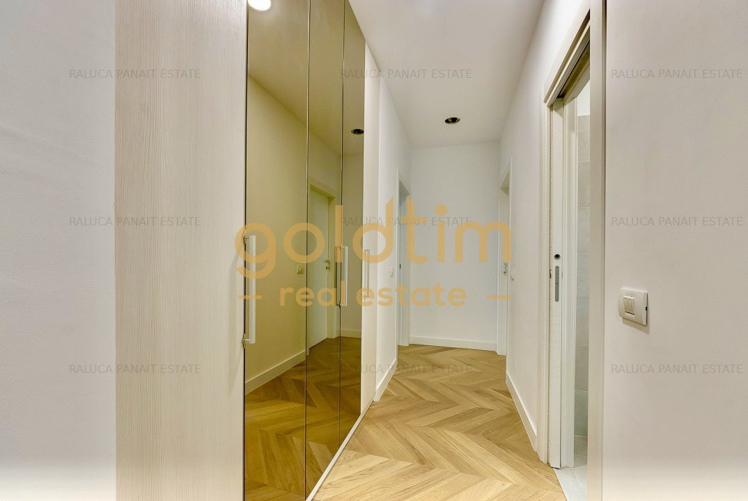 NEW//FIRST RENT//PARKING/PARK VIEW