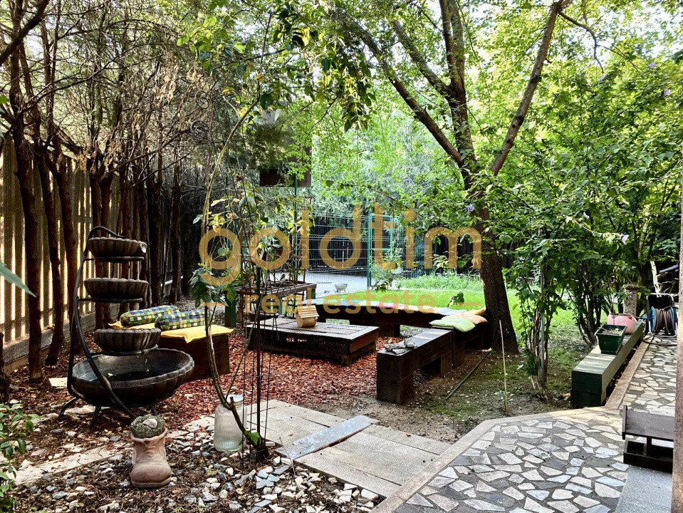 VILA IMPRESIONANTA 8 CAMERE/TEREN 383MP/SEMINEU/JANDARMERIEI-PADUREA BANEASA