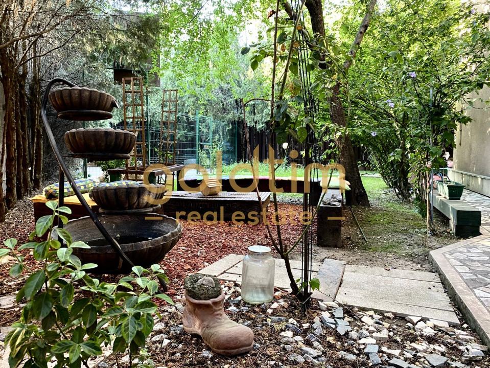 VILA IMPRESIONANTA 8 CAMERE/TEREN 383MP/SEMINEU/JANDARMERIEI-PADUREA BANEASA