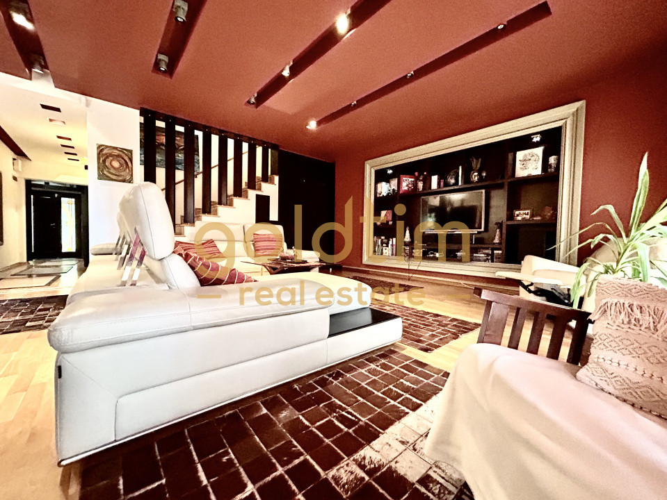 VILA IMPRESIONANTA 8 CAMERE/TEREN 383MP/SEMINEU/JANDARMERIEI-PADUREA BANEASA