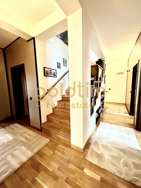 VILA IMPRESIONANTA 8 CAMERE/TEREN 383MP/SEMINEU/JANDARMERIEI-PADUREA BANEASA