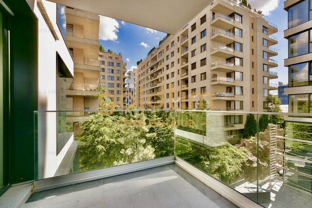 NEW/ FIRST RENT/LUXURY DESIGN/ 2 UNDERGROUND PARKING