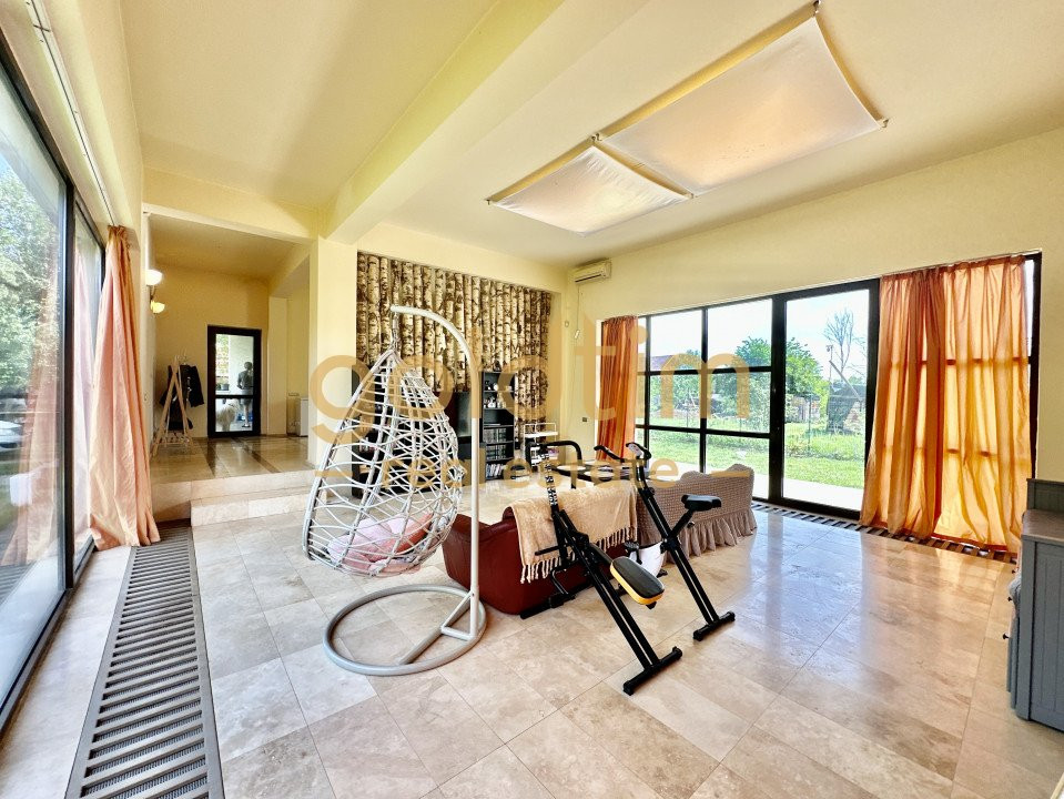 LAGUNA ALBASTRA/SPATII GENEROASE/ZONA LINIȘTITĂ/VILA INDIVIDUALA 