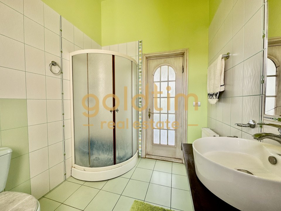 LAGUNA ALBASTRA/SPATII GENEROASE/ZONA LINIȘTITĂ/VILA INDIVIDUALA 