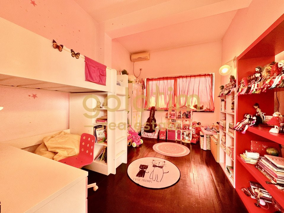 LAGUNA ALBASTRA/SPATII GENEROASE/ZONA LINIȘTITĂ/VILA INDIVIDUALA 