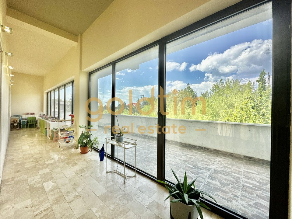 LAGUNA ALBASTRA/SPATII GENEROASE/ZONA LINIȘTITĂ/VILA INDIVIDUALA 