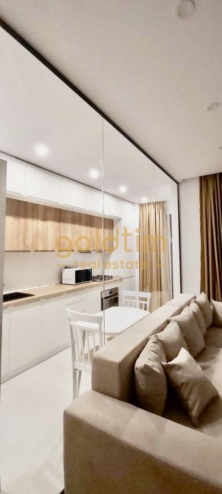 BARBU VĂCĂRESCU /PROMENADA /FLOREASCA/SUPERB /NUSCO 