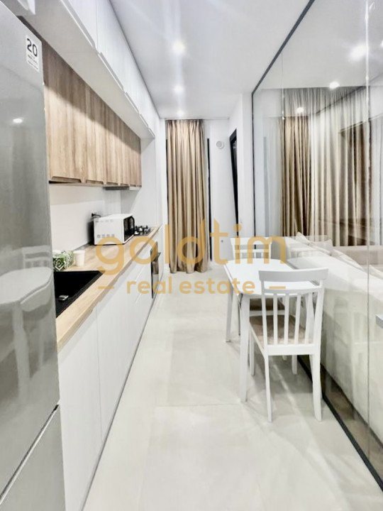 BARBU VĂCĂRESCU /PROMENADA /FLOREASCA/SUPERB /NUSCO 