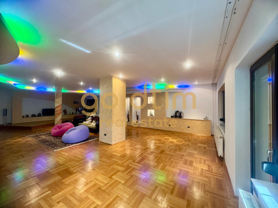 PISCINA/SAUNA/SALA FITNESS/IANCU NICOLAE/PIPERA/VILA INDIVIDUALA