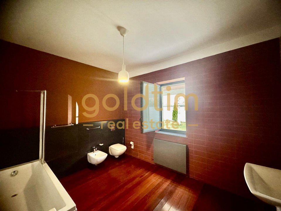 VILA INDIVIDUALA/MINIMALISTA/ANSAMBLU SECURIZAT/PISCINA/PRETABIL BIROURI