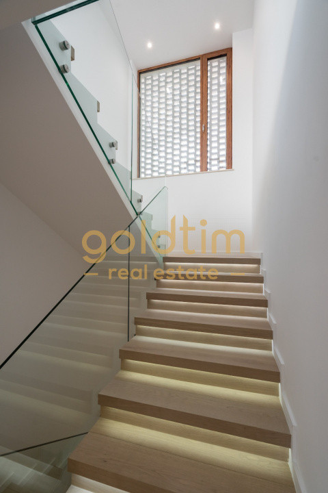 IANCU NICOLAE/VILA INDIVIDUALA SUPERBA/PIPERA/TERASA CIRCULABILA