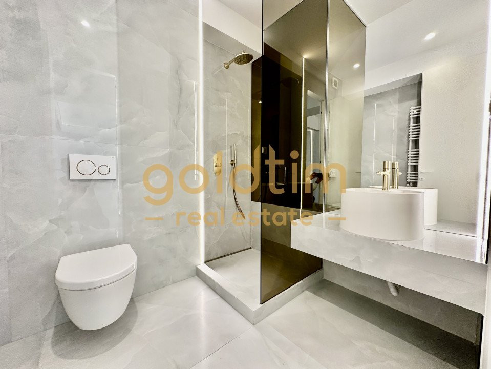 CORTINA NORTH/PIPERA/COMPLET NOU/VEDERE LIBERA