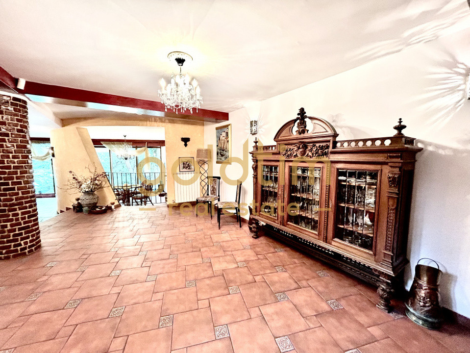 VILA SUPERBA 475MP/PISCINA/CORBEANCA-PARADISUL VERDE