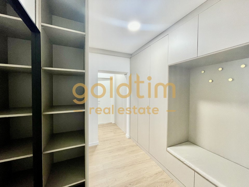 NOU/ GENEROS/ PARCARE/FOARTE MULTE SPATII DEPOZITARE/ROND OMV