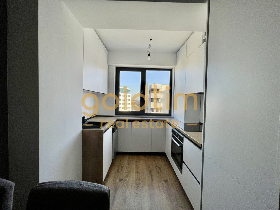 PRIMA INCHIRIERE/ SUPERB/ SPATII DEPOZITARE/ PARCARE INCLUSA