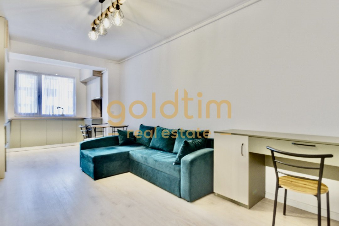 STUDIO SUPERB/ROND OMV/PIPERA 