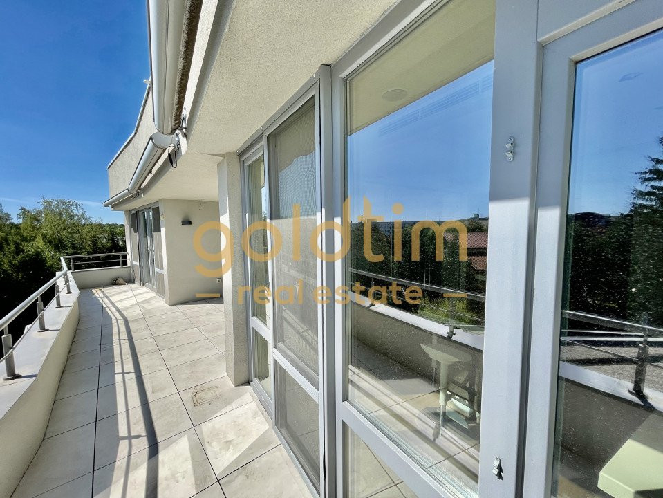 APARTAMENT PENTHOUSE/ ANSAMBLU CU PISCINA/PARCARE SUBTERANA