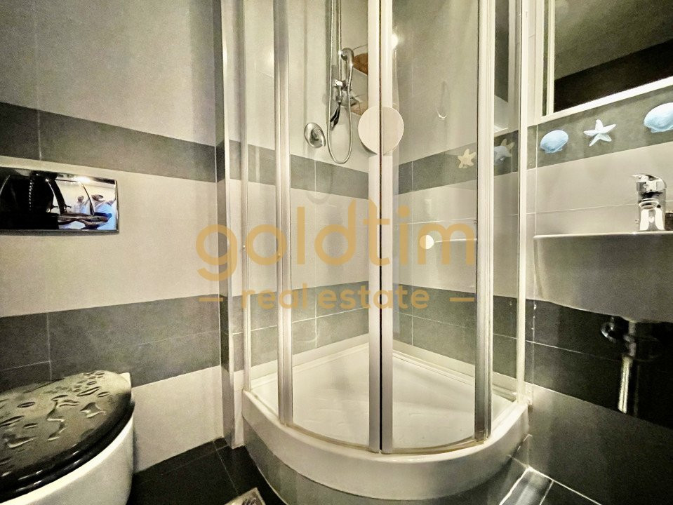 APARTAMENT PENTHOUSE/ ANSAMBLU CU PISCINA/PARCARE SUBTERANA