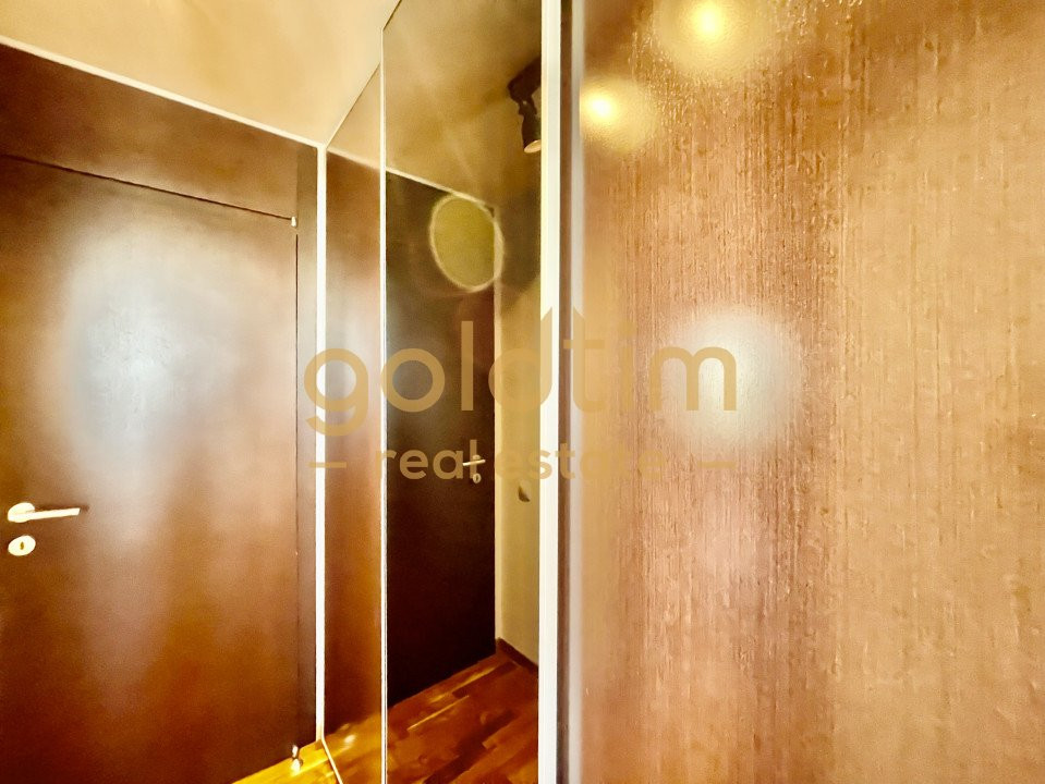 APARTAMENT PENTHOUSE/ ANSAMBLU CU PISCINA/PARCARE SUBTERANA