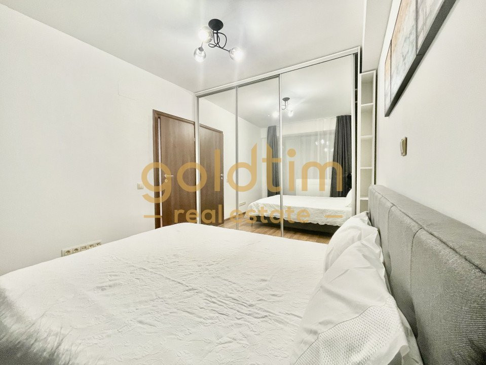 ULTIMUL ETAJ/TERASA 15 MP/ MOBILAT SI UTILAT/ PRIVELISTE