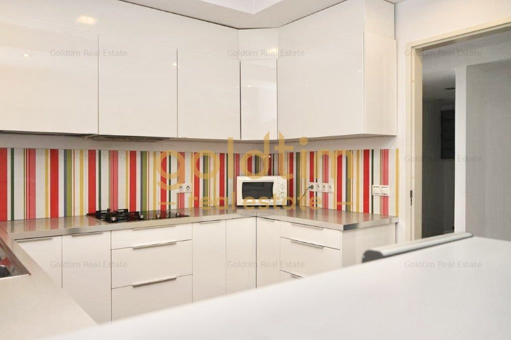 VILA INDIVIDUALA/MALUL LACULUI/GRADINA PROPRIE 350 MP/COMPLEX REZIDENTIAL/GARAJ