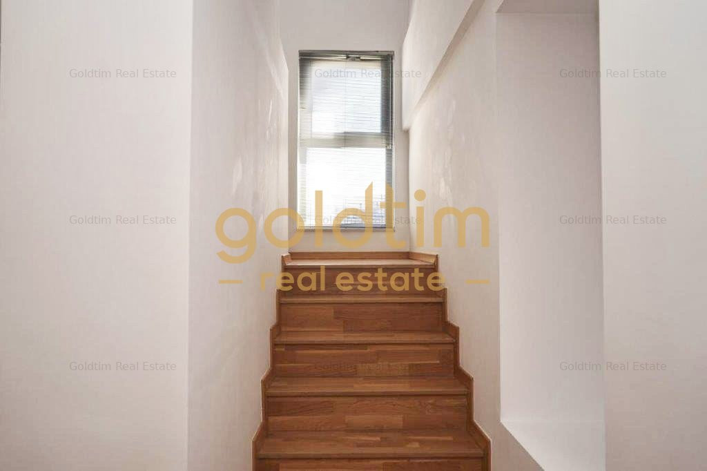 VILA INDIVIDUALA/MALUL LACULUI/GRADINA PROPRIE 350 MP/COMPLEX REZIDENTIAL/GARAJ