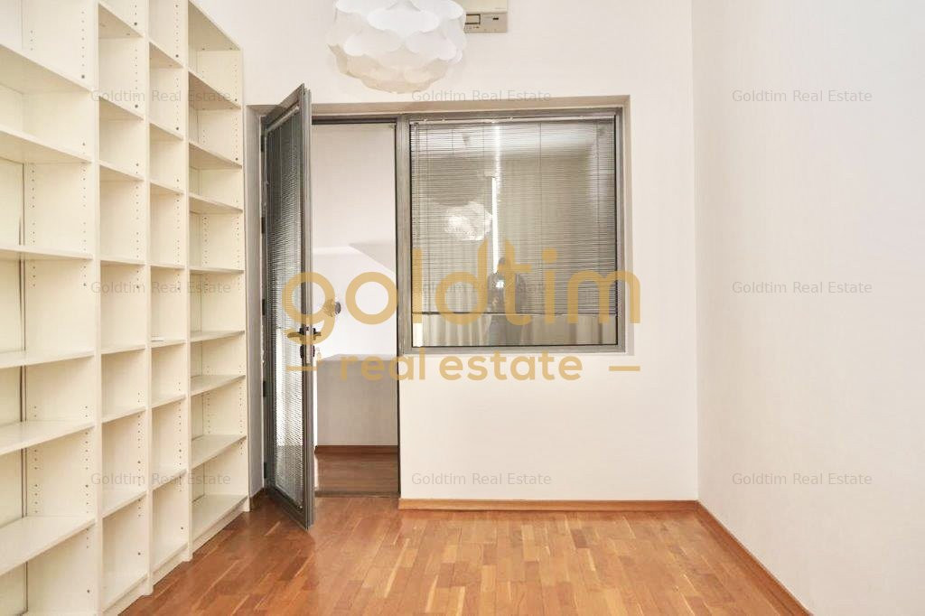 VILA INDIVIDUALA/MALUL LACULUI/GRADINA PROPRIE 350 MP/COMPLEX REZIDENTIAL/GARAJ