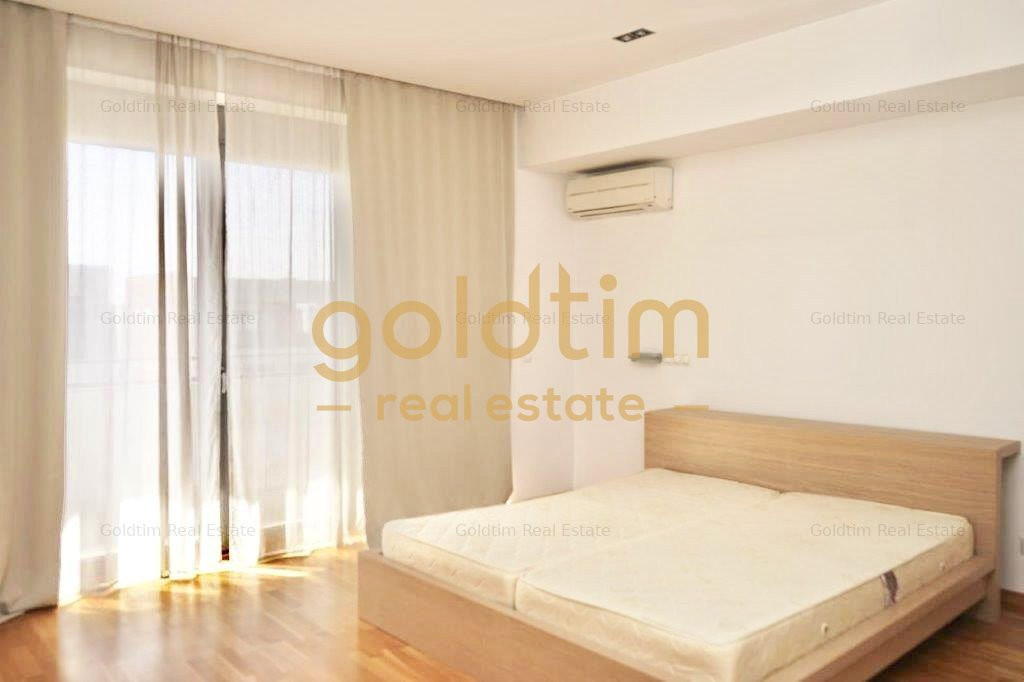 VILA INDIVIDUALA/MALUL LACULUI/GRADINA PROPRIE 350 MP/COMPLEX REZIDENTIAL/GARAJ