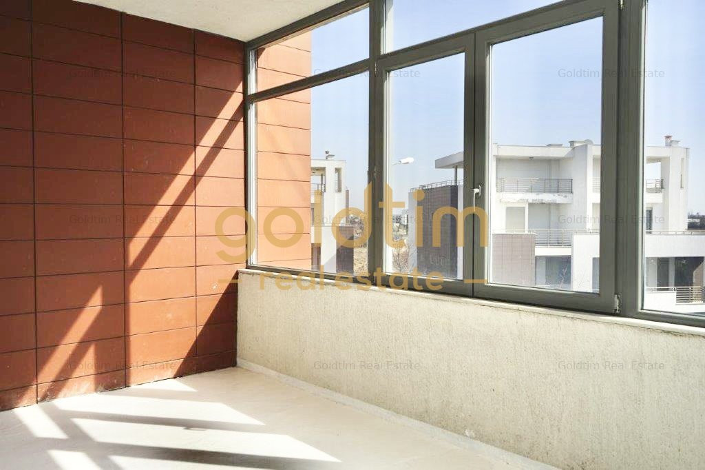 VILA INDIVIDUALA/MALUL LACULUI/GRADINA PROPRIE 350 MP/COMPLEX REZIDENTIAL/GARAJ