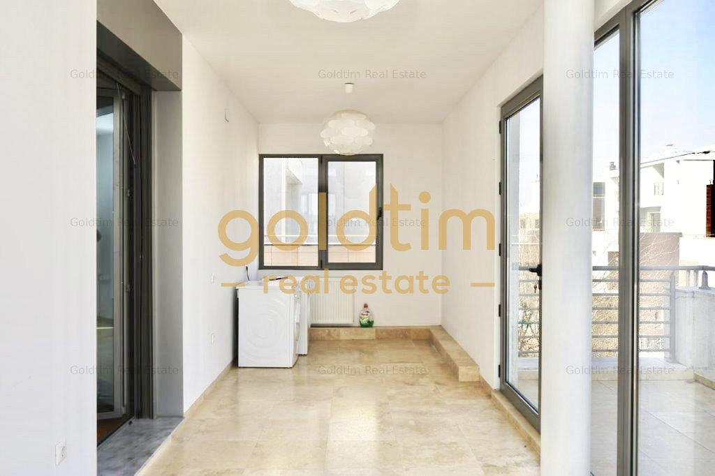 VILA INDIVIDUALA/MALUL LACULUI/GRADINA PROPRIE 350 MP/COMPLEX REZIDENTIAL/GARAJ