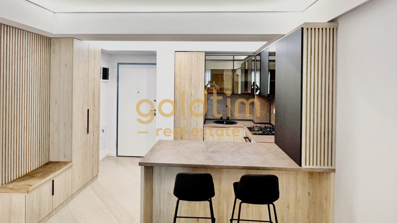 CORTINA NORTH/SUPERB /SPATII DEPOZITARE 