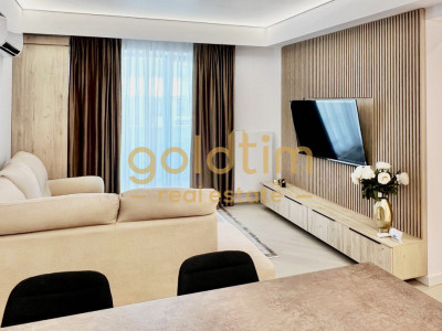 CORTINA NORTH/SUPERB /SPATII DEPOZITARE 