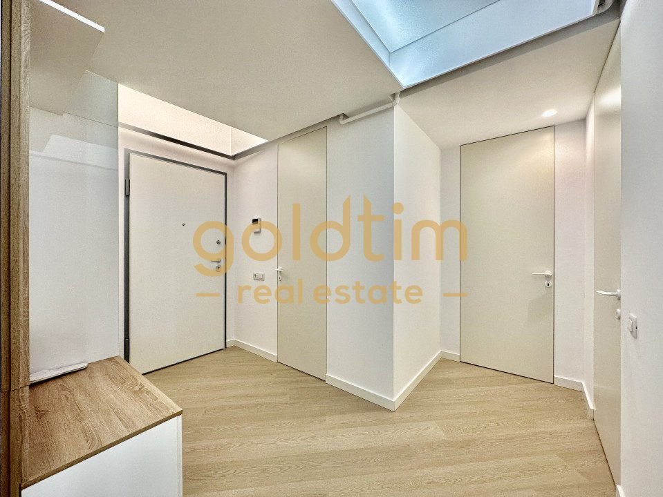 FIRST RENT/CORTINA NORTH /2 PARKING/PIPERA 