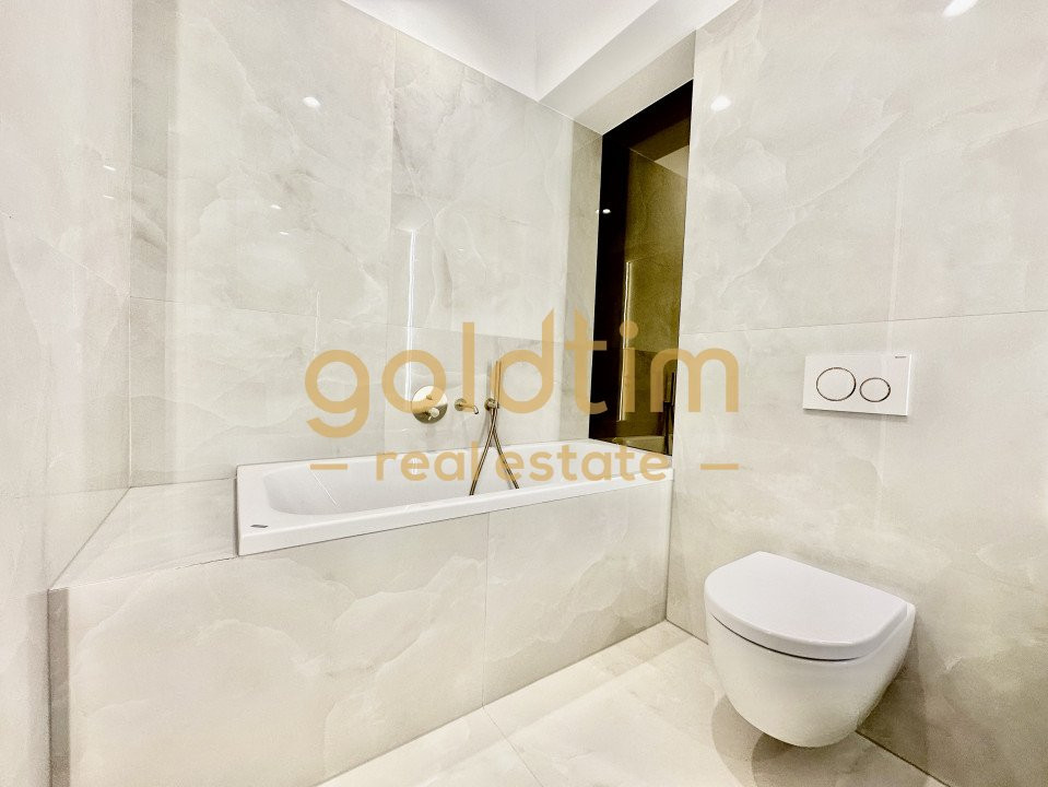 FIRST RENT/CORTINA NORTH /2 PARKING/PIPERA 