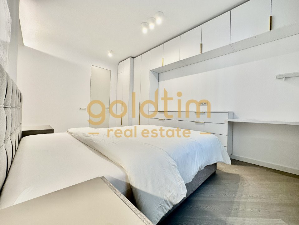 FIRST RENT/CORTINA NORTH /2 PARKING/PIPERA 