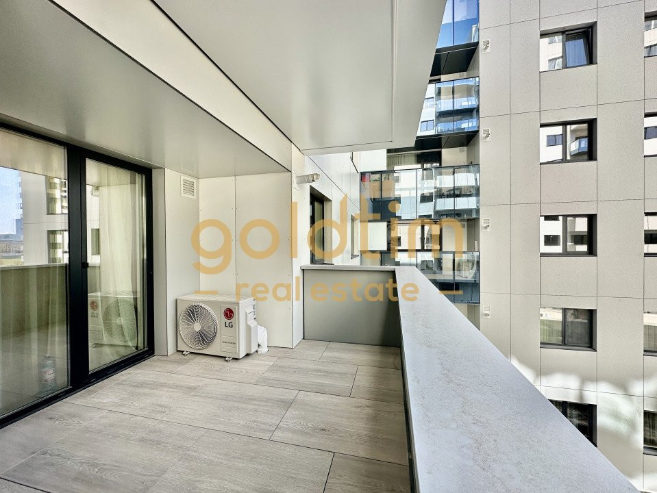 FIRST RENT/CORTINA NORTH /2 PARKING/PIPERA 